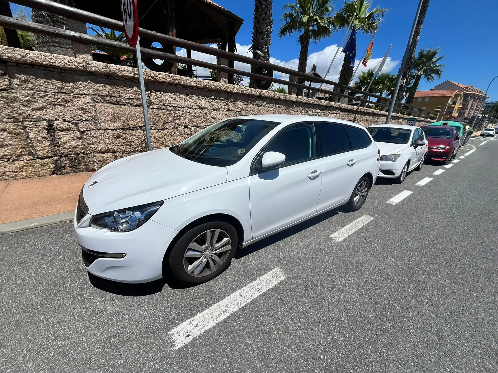 PEUGEOT 308 / 2017 / Manual / Diesel