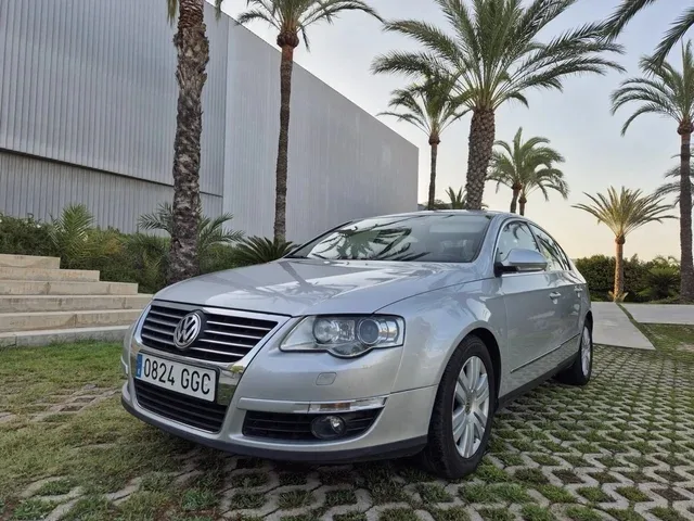 VOLKSWAGEN Passat 2008