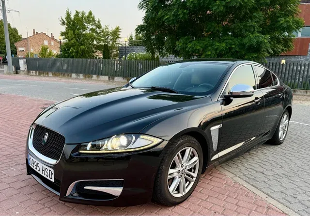 JAGUAR XF / 2013 / Automático / 2.2D 200CV Diesel