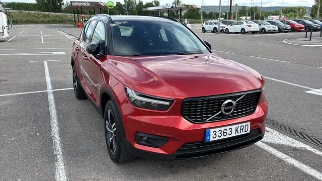 VOLVO XC40 / 2018 / Manual / Gasolina