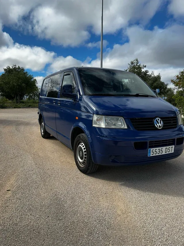 VOLKSWAGEN Transporter / 2005 / Manual / T5 Diesel