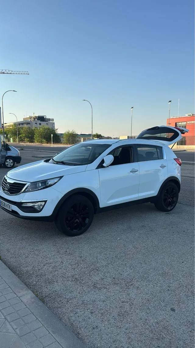 KIA Sportage / 2013 / Manual / Gasolina