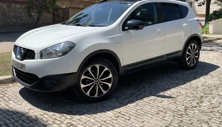 NISSAN Qashqai / 2013 / Manual / Diesel