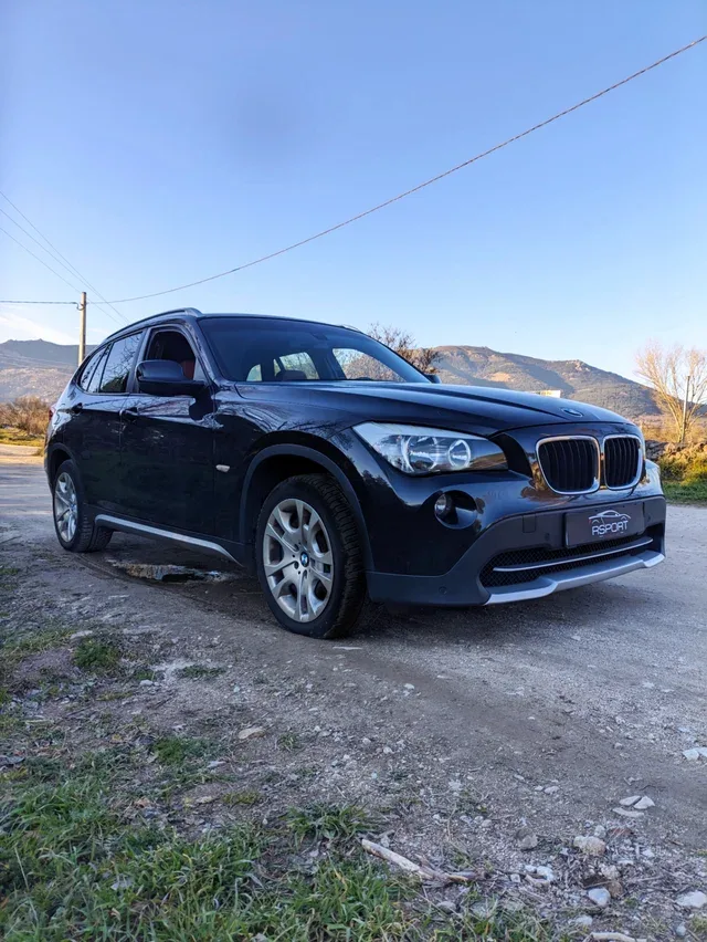 BMW X1 / 2012 / Manual / Diesel
