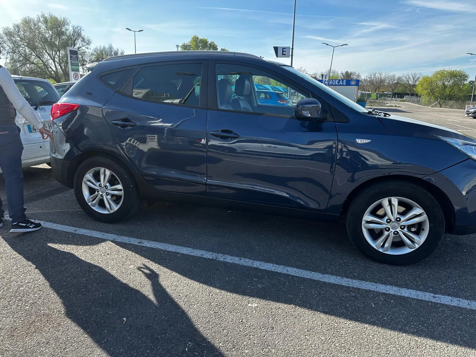 HYUNDAI ix35 / 2010 / Manual / Gasolina