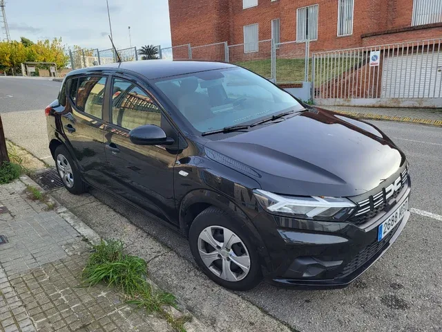 DACIA Sandero / 2023 / Manual / Gasolina