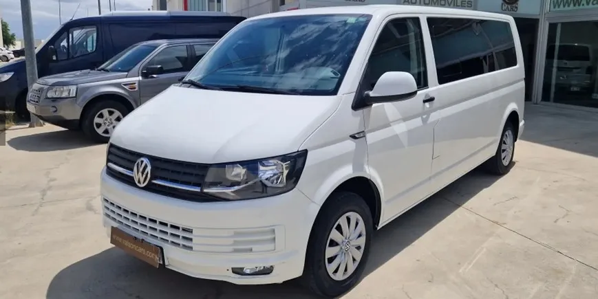VOLKSWAGEN T5 / 2019 / Manual / Caravelle Diesel