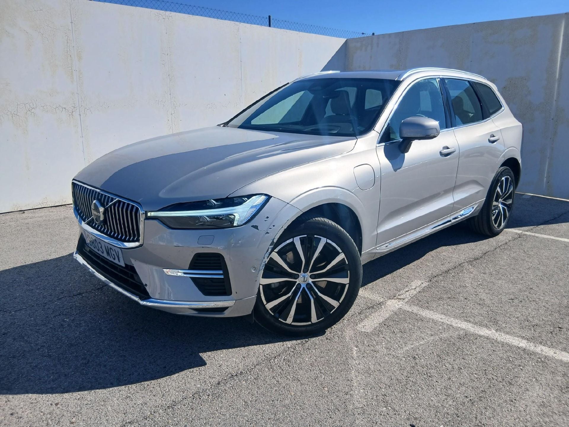 VOLVO XC60 / 2023 / 5P / todoterreno 2.0 T6 AWD Recharge Ultimate Bright Auto