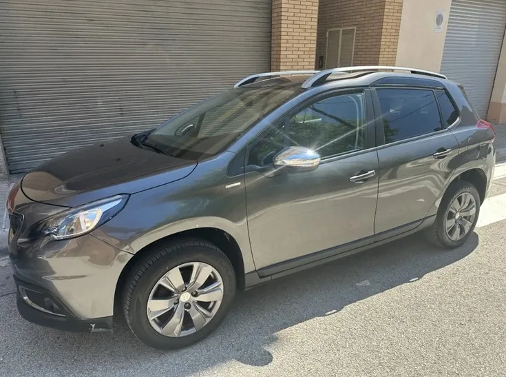 PEUGEOT 2008 / 2017 / Manual / Gasolina